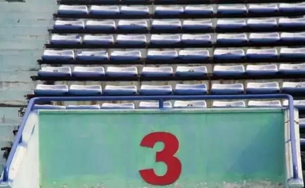 新华路武汉足球,武汉市江汉区新华路17号