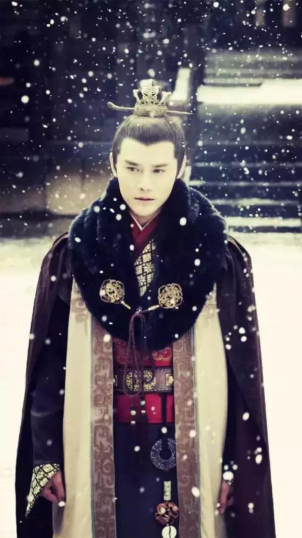 男人穿着的品味体现在哪里,男人的地位与品味