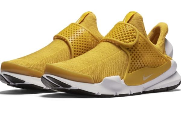 李宇春潮穿GUCCI,学陈奕迅、李易峰穿粉色耍萌