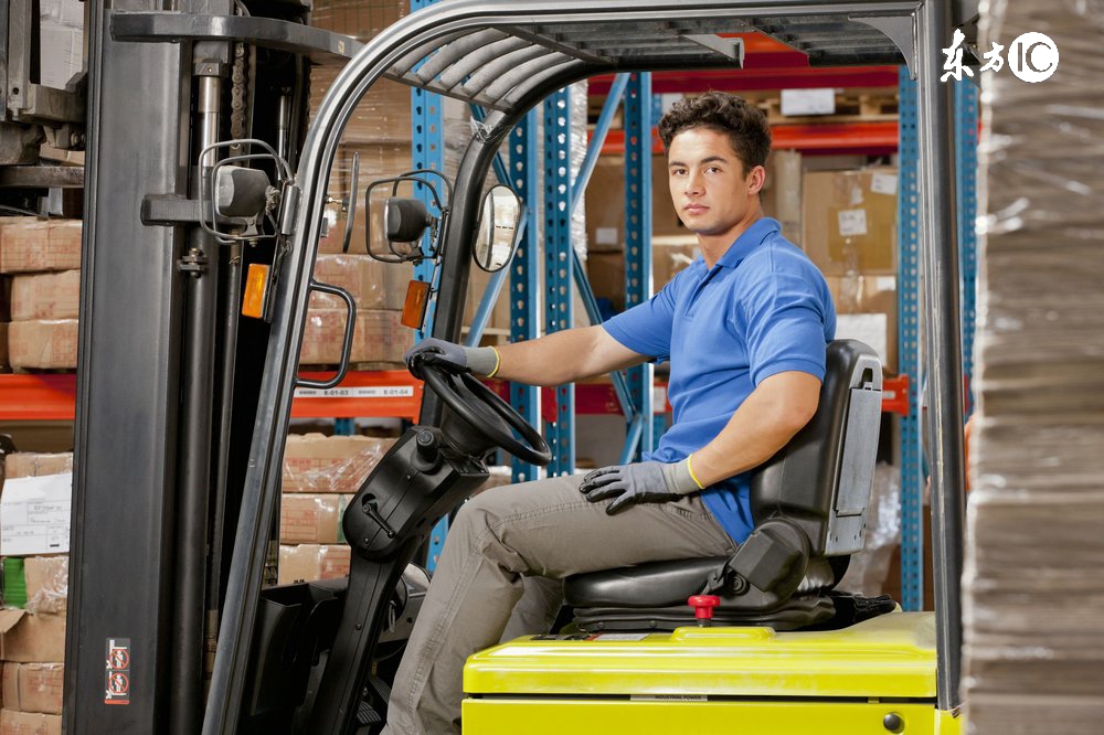 老司机给新司机上高速的忠告,老司机上路忠告