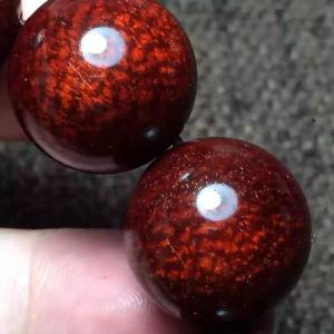 寺庙佛珠什么材质,菩提根佛珠材质