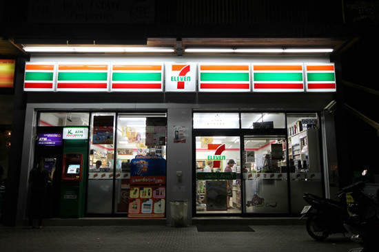 互联网人看泰国：满大街711，歪果仁数现金，中国人支付宝微信