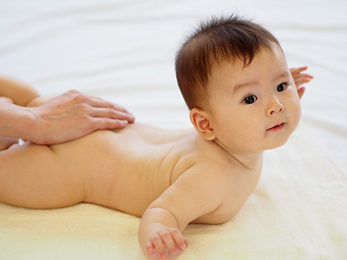宝宝用护臀膏的正确方法,宝宝用的护臀膏有哪些