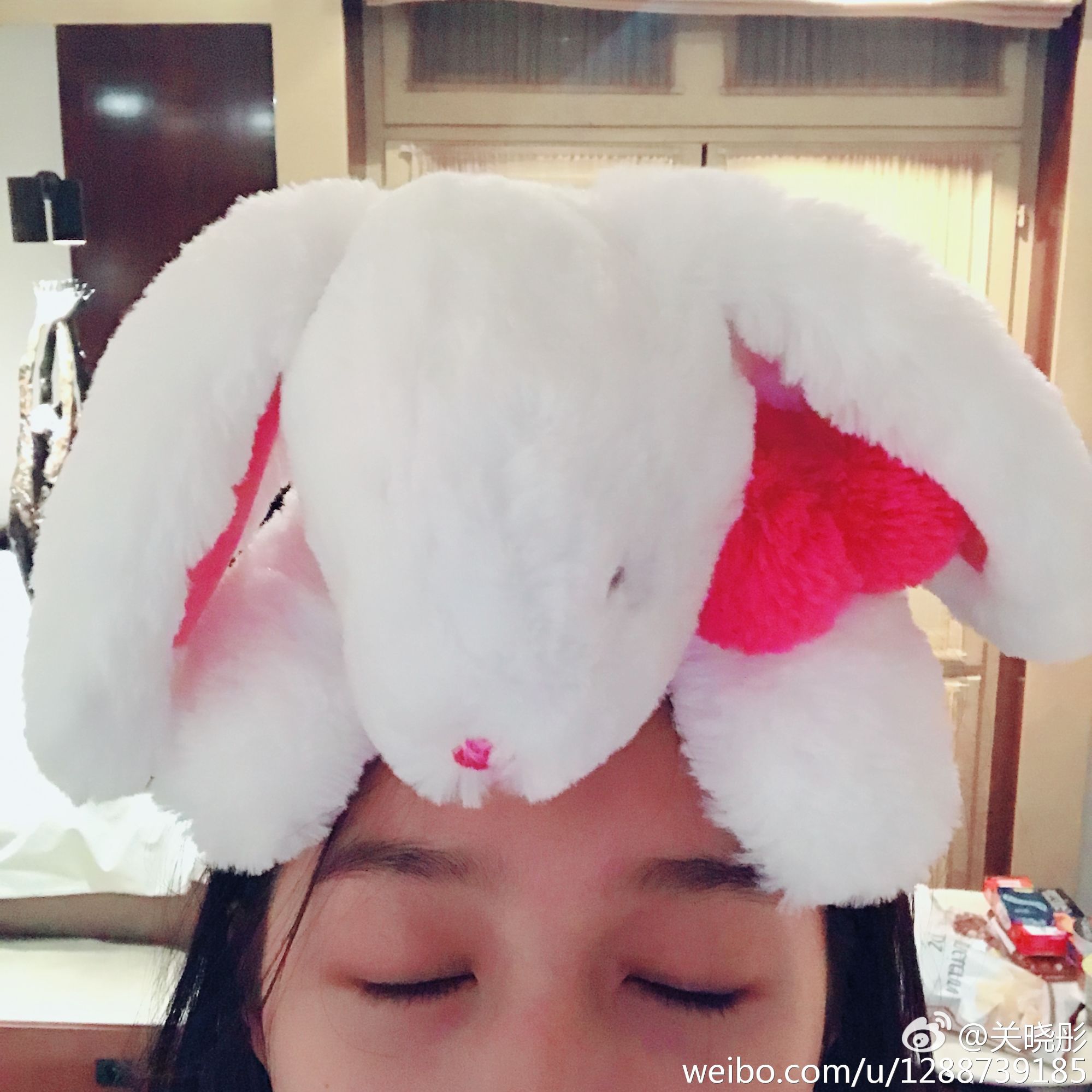 关晓彤黑眼圈图,关晓彤黄黑皮照片