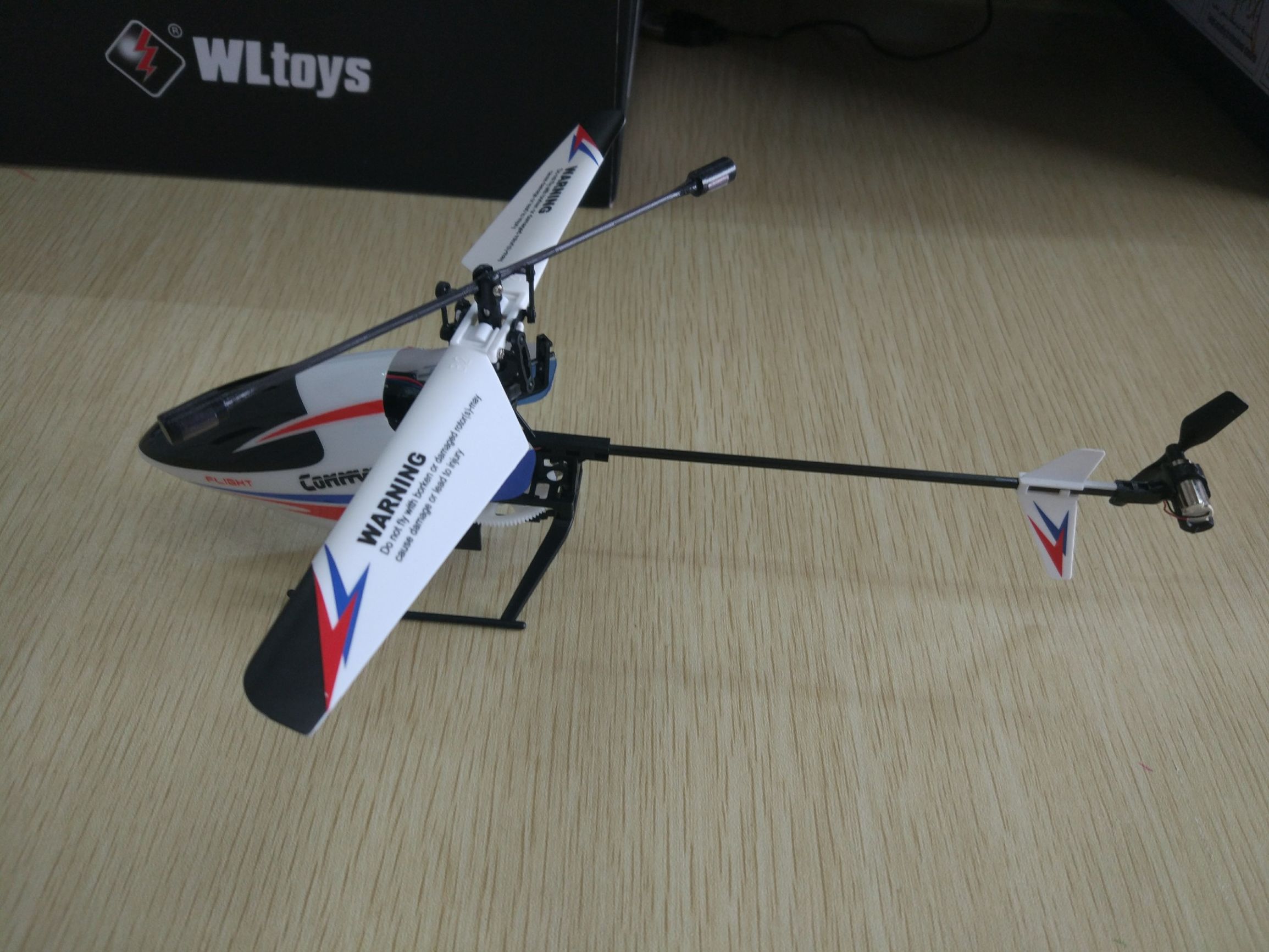 自己做航模小飞机需要哪些东西,怎么制作航模小飞机