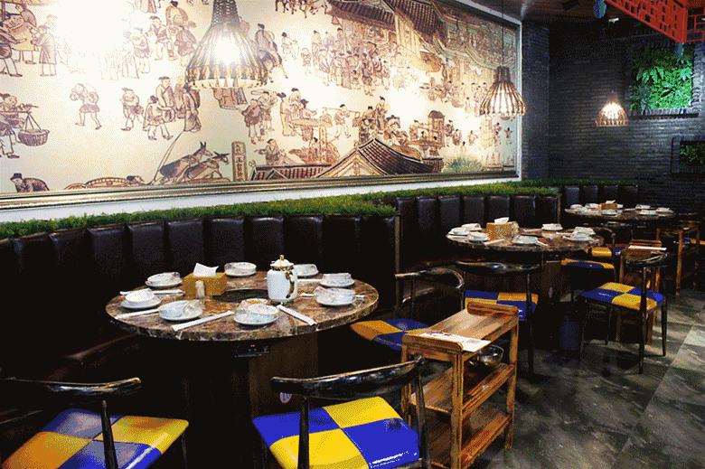 开店8年,开了八年火了八年的店