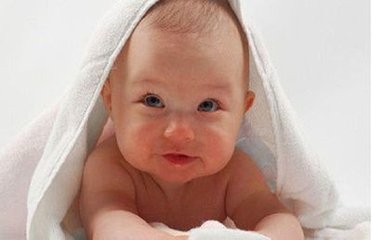 婴儿有湿疹是妈妈怀胎造成的吗,婴儿湿疹妈妈可以喝金银花水吗