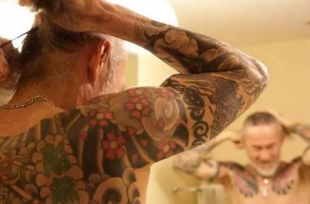 我去做过很多礼拜，却没见过酱婶的牧师