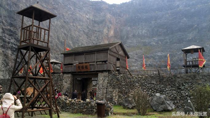 四方城景区你碰到大明星怎么办？一起客串演员的滋味再嗲不过瘾