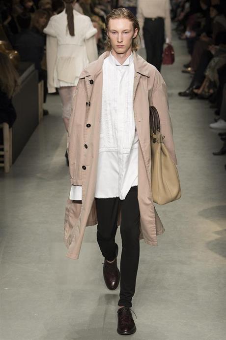 burberry2017春夏时装周,burberry时装周视频