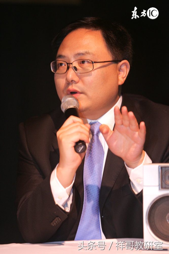 你肯定读不完，网媒学子整了篇关于“自媒体首富”罗振宇的长文