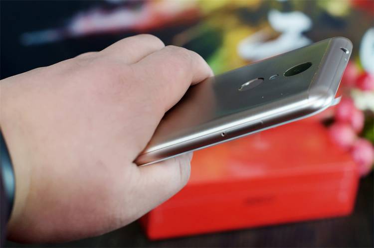 安全无畏的青年新旗舰——6G运存千元机360手机N5开箱测评