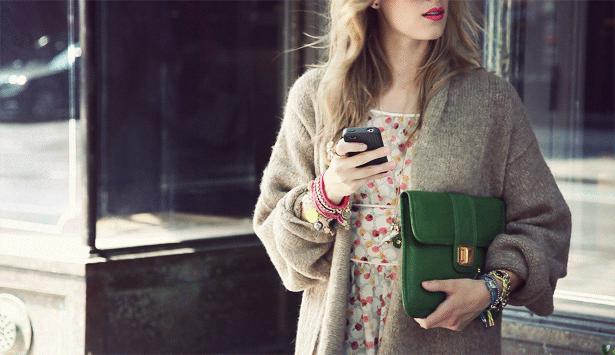 朋友圈晒ido的女孩,在朋友圈晒lv包的人