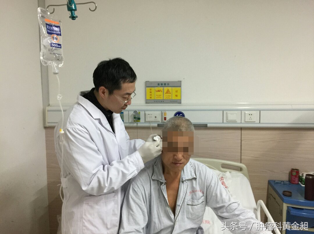 介入栓塞治疗和化疗哪个效果好,肺癌介入栓塞化疗对人的危害