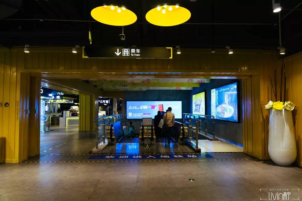 沉浸式逛南宁朝阳百货商店视频,南宁朝阳地下商业街人流