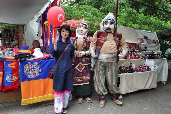 中国竹笛一响，亚美尼亚古董市场上的乐器贩子脸就红了