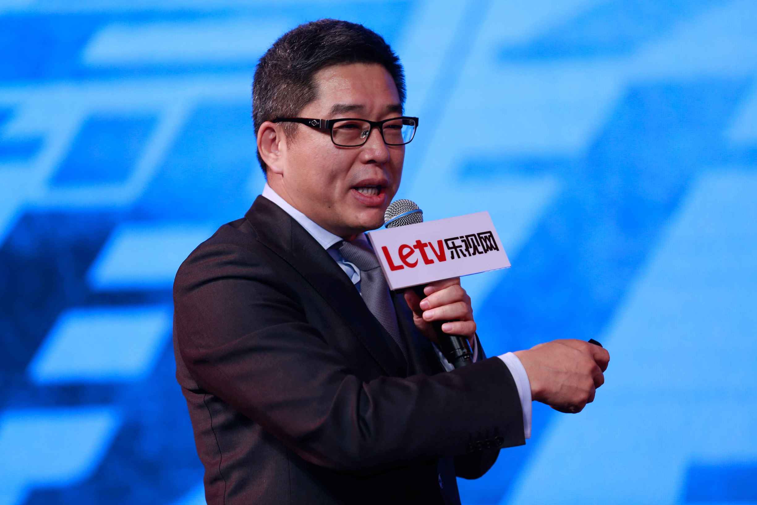 巨头就此倒下?从乐视体育的喜悲看体育产业的快慢