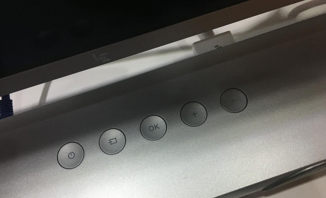 乐视超4max65画面比例,乐视电视超4x55底部图片