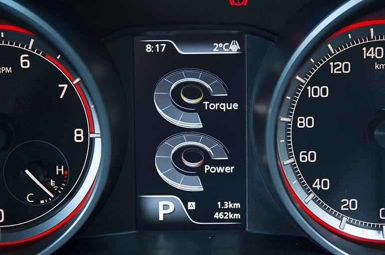 铃木雨燕2024款沉浸式体验,铃木雨燕1.5装机械增压