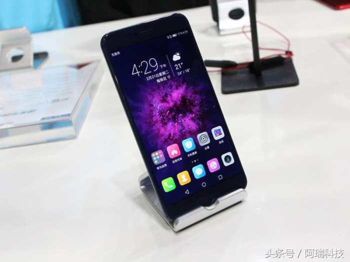 荣耀v9温度评测,荣耀v9哪个系统最好