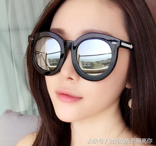 这个夏天你出门必备的太阳镜推荐,炎热夏天少不了一副必备太阳镜