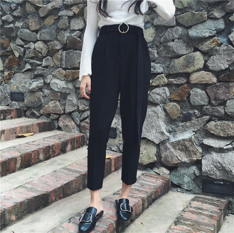 秋季时尚哈伦裤女时髦洋气高档,简单的哈伦裤怎么穿出高级感