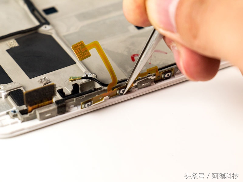 vivox9手机拆机换电池视频,vivox9换屏幕总成教程