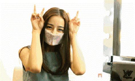 女神迪丽热巴也有可爱一面,迪丽热巴是不是这世上最美的女人