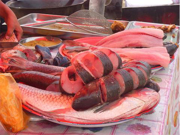 和田墨玉桃花石值钱吗,桃花石和田玉