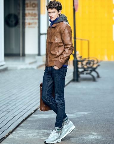 春雨季，就让皮革外套为你遮风挡雨！