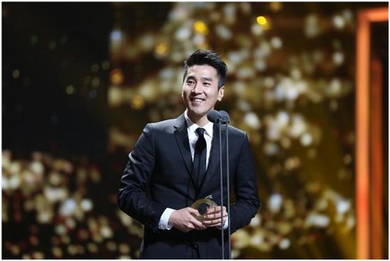 夜华死了大结局,夜华赵又廷有多火