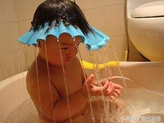 儿童洗澡洗头神器,宝宝躺着洗澡洗头神器