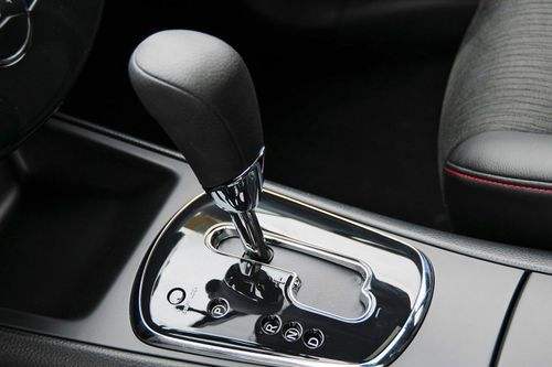 自动挡prndsl和m新手如何正确使用,自动挡的prnds是什么意思