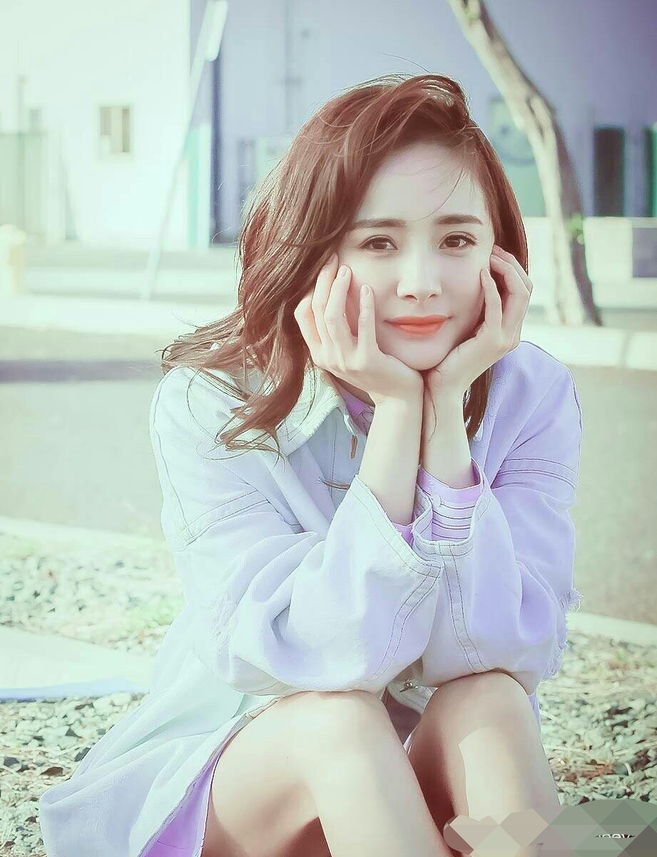 杨幂愿所有人都能被世界温柔以待,杨幂赵又廷新片愿有岁月可回首