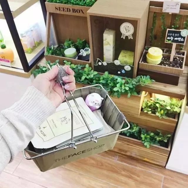 兰蔻秀智新口红 (有谁买过兰蔻秀智同款口红388)