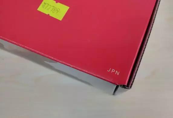 游戏机switch9.9元开箱,switcholed日版开箱