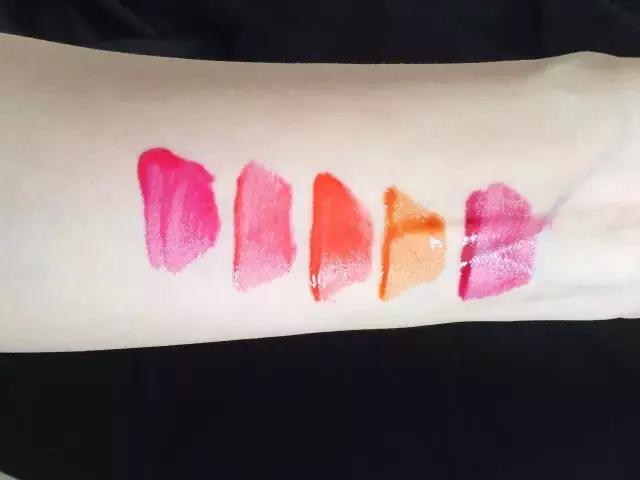 悦诗风吟控油粉饼,控油效果好的蜜粉饼