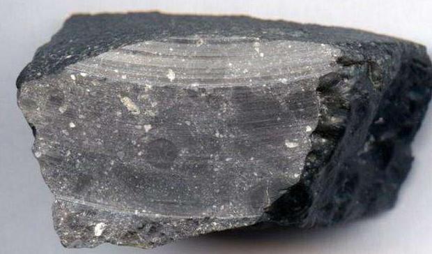 陨石特征辨别,月球角砾陨石特征鉴别