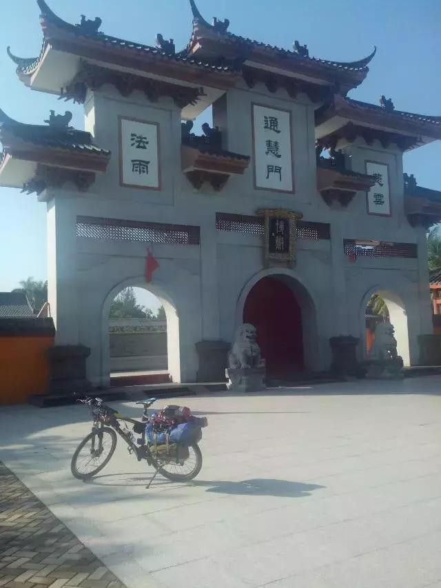 海南环岛自由行攻略最详细,海南环岛骑车多少公里