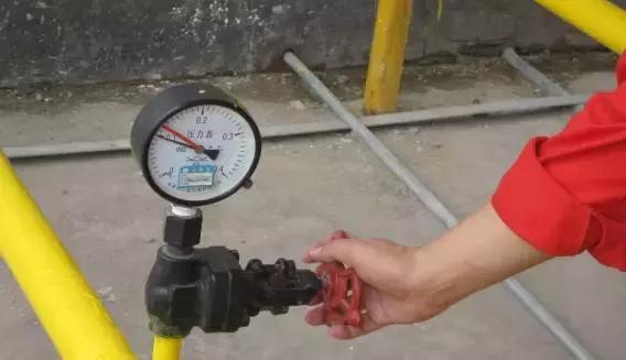 压力表安装剖面图,压力表安装与调试