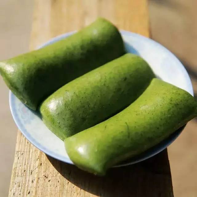 80后老师辞职回乡创业,80后教师辞职卖肉夹馍