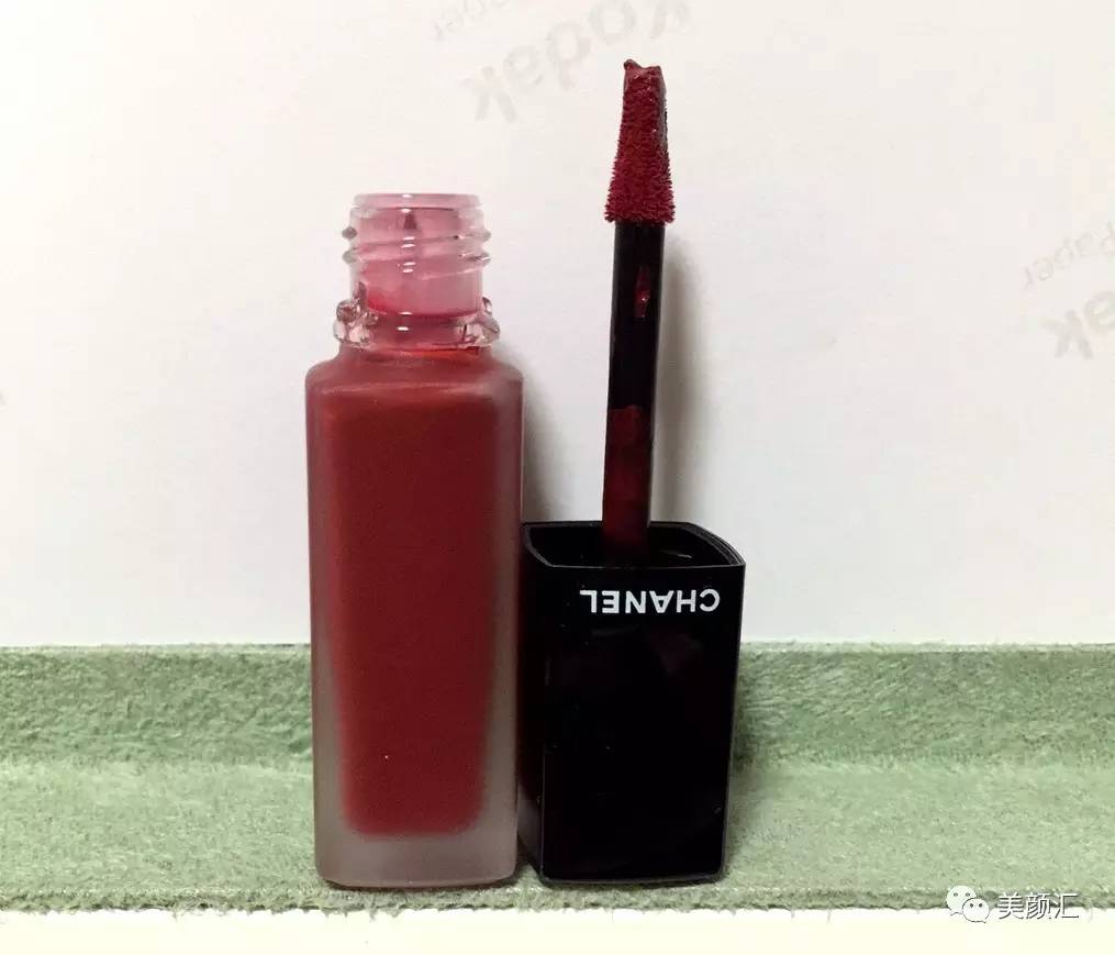 网红唇釉嘎许多，到底哪个好用？12款热门唇釉试用报告
