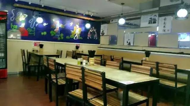 广州人均几十元吃到扶墙走的火锅,人均不到20就能吃撑的老店铺