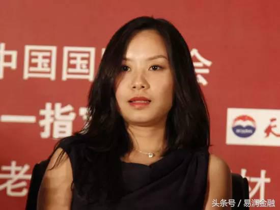 25岁成亿万富翁惹争议,18岁成亿万首富后半生却负债累累