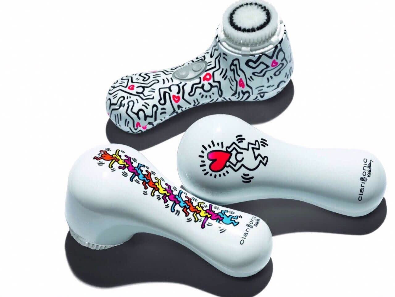 迪丽热巴关晓彤同款洗脸神器大PK！科莱丽vs露娜谁更好用？