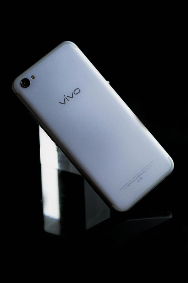 vivox9plus当年有多火,为什么中年人都愿意用vivo