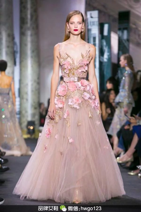 婚鞋能收藏吗,婚鞋如何收藏不会破坏婚纱