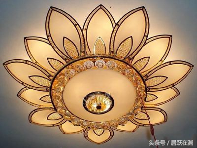 电灯断路器跳闸怎么解决,电灯电路跳闸