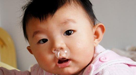 宝宝感冒后一直流鼻涕,宝宝一直流鼻涕咳嗽有痰