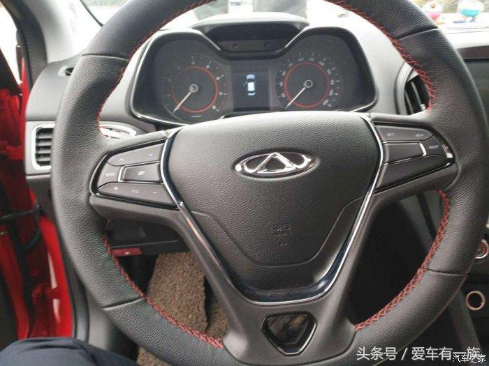女司机不要买的车,奇瑞艾5红色